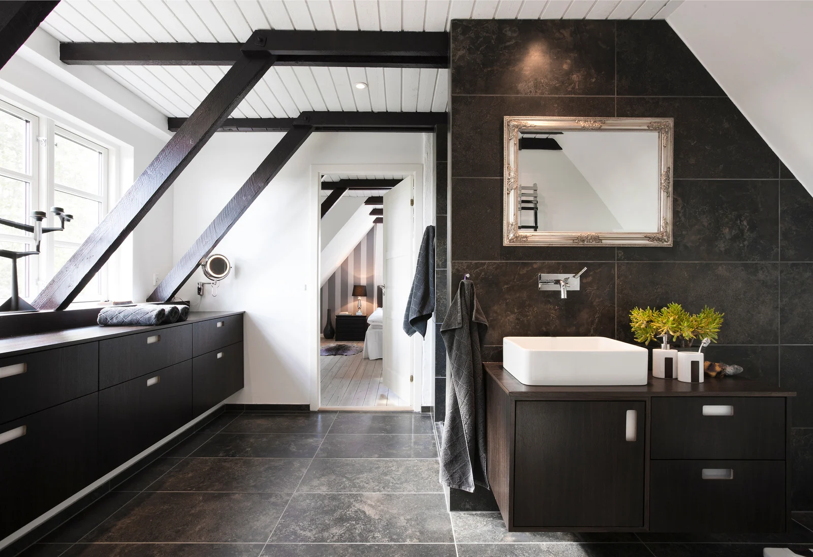 Transitional Bathroom